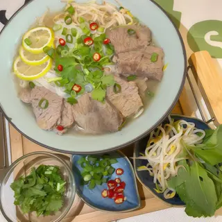 P2 Phở con manzo speziato