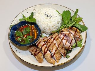 R3 Riso con coscia di pollo 