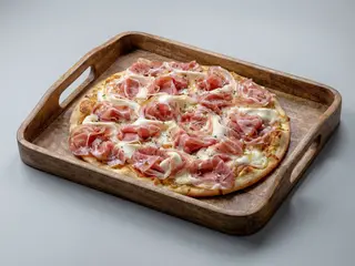 Pancetta e provola - 1/2 teglia