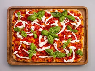 Pomodorini e stracciatella - 1/2 teglia