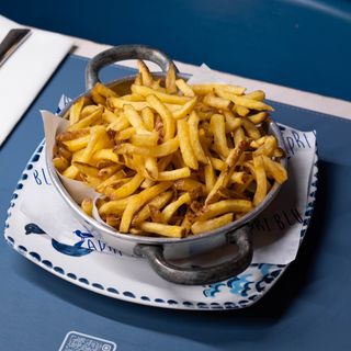 Patatine stick fresche