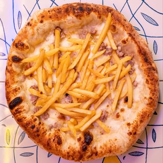 salsiccia e patatine fritte