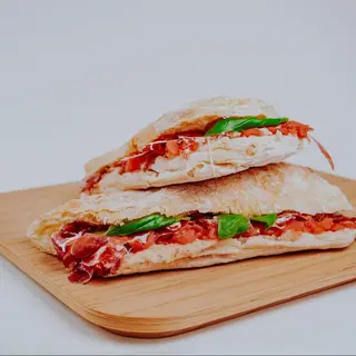 Patanegra e tomate
