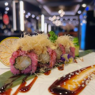 47. Uramaki gamberi pink