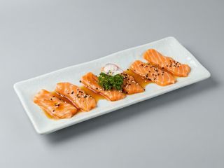 2. Carpaccio di salmone