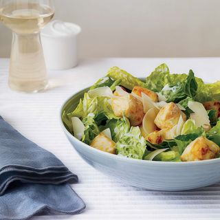 Insalata mista con petto di pollo grigliato