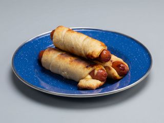 Hot dog würstel e patatine