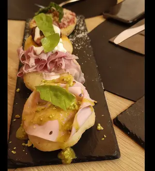 Montanara di Parma
