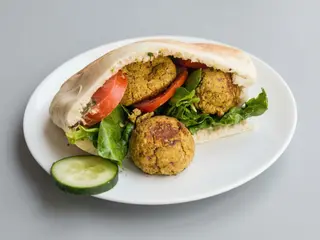 Panino falafel vegetariano