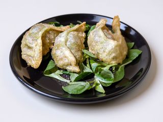 132.Ravioli vegetariani fritto