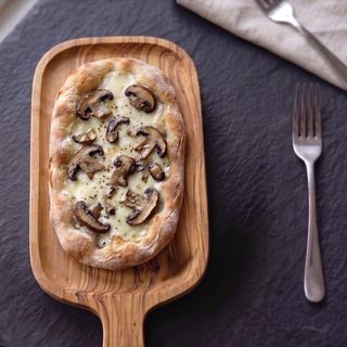 Pinsa Funghi bianca