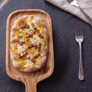 Pinsa Carbonara