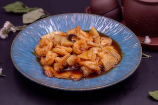 Gamberi con funghi e bambu/双冬虾