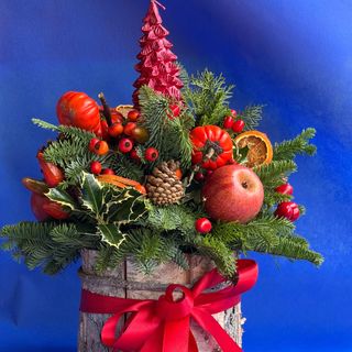 Centrotavola con vaso di legno medio