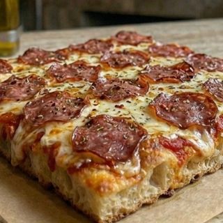Pizza al trancio salame piccante