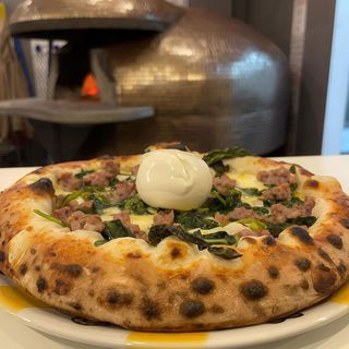 Pizza salsiccia e friarielli