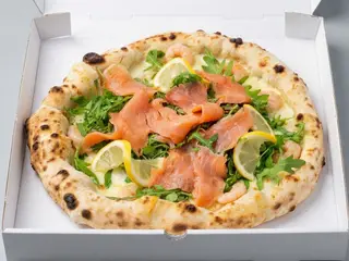 Salmone e gamberi