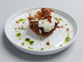 Frittatina con cacio, pepe e bacon