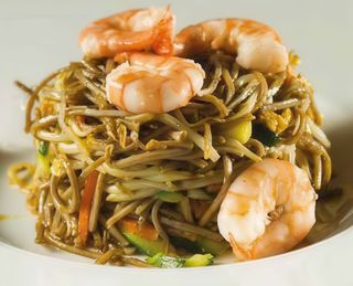 235. Yaki soba con verdure