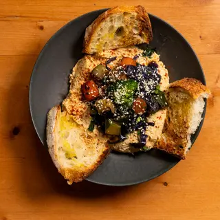 Hummus e verdure arrosto