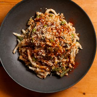 NOODLES SALAD