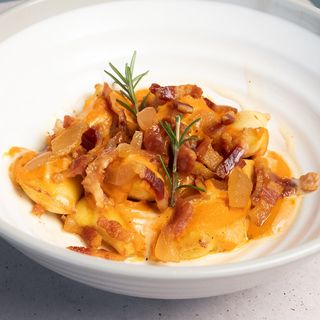 GNOCCHETTO ZUCCA GUANCIALE E PECORINO