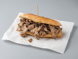 Porchetta, Cipolla ed emmental 