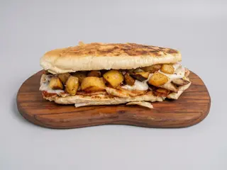 Porchetta, provola e patate al forno