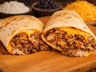 BURRITO PULLED CHICKEN