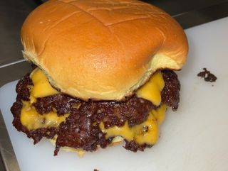 CHUCK'S DOUBLE – FRIES – DRINK