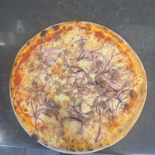 Pizza tonno e cipolla