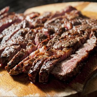 Tagliata di angus alla gricia