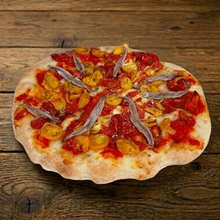 Pinsa Confit, acciughe e origano