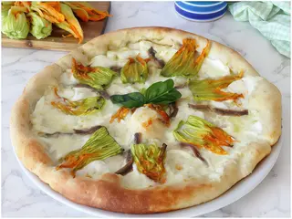 Pizza ai 4 formaggi