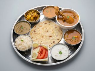 6. Thali, non vegetariano