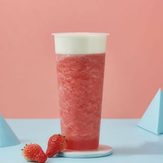 Tè verde con fragola e crema