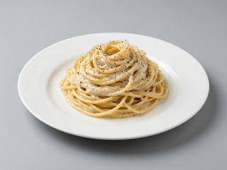 Spaghettone cacio e pepe