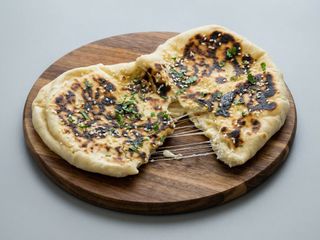51 Cheese naan