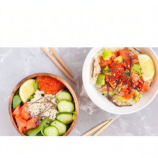 U10. Uramaki spicy tuna - 4 pezzi