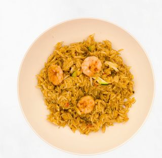 17. Meshi con frutti di mare e verdure