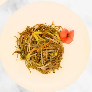 25. Soba con frutti di mare e verdure