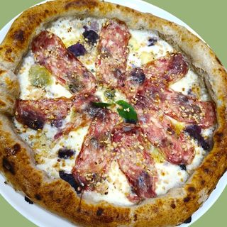 Santità PIZZA DEL MESE
