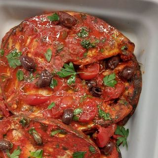 Pesce spada alla pizzaiola