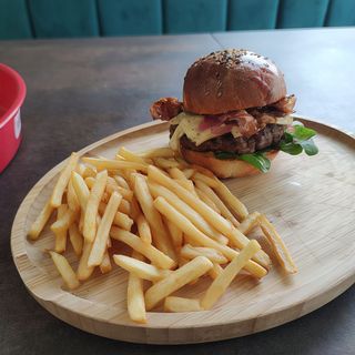 Brie Burger