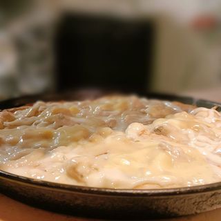 Pizza tonda bianca 4 formaggi