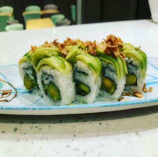 Guacamole roll