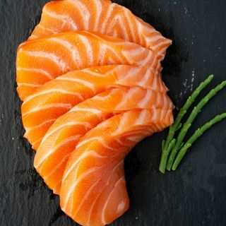 Sashimi di salmone
