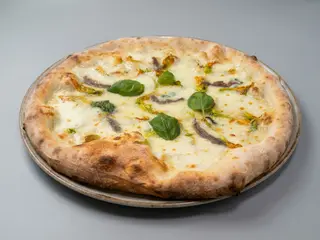 Fiori di zucca e alici
