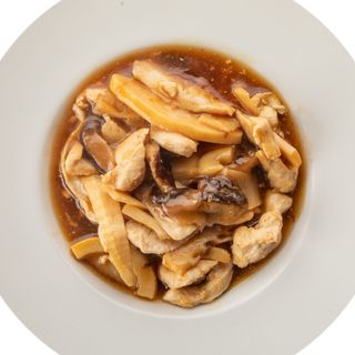 Pollo bambù e funghi 