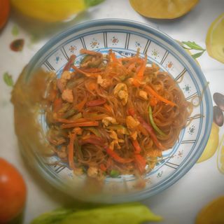 162. Spaghetti di soia con verdure